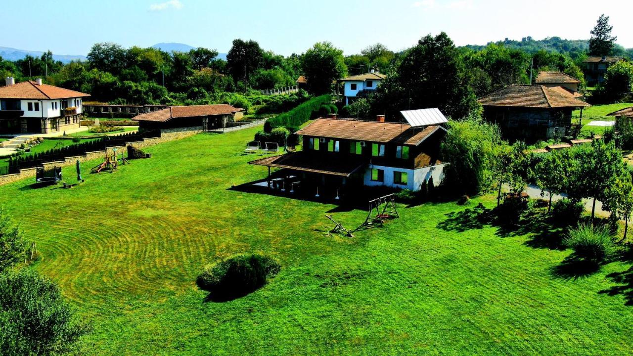 Complex Pristan In The Mountain Hotel Shilkovtsi Exterior foto