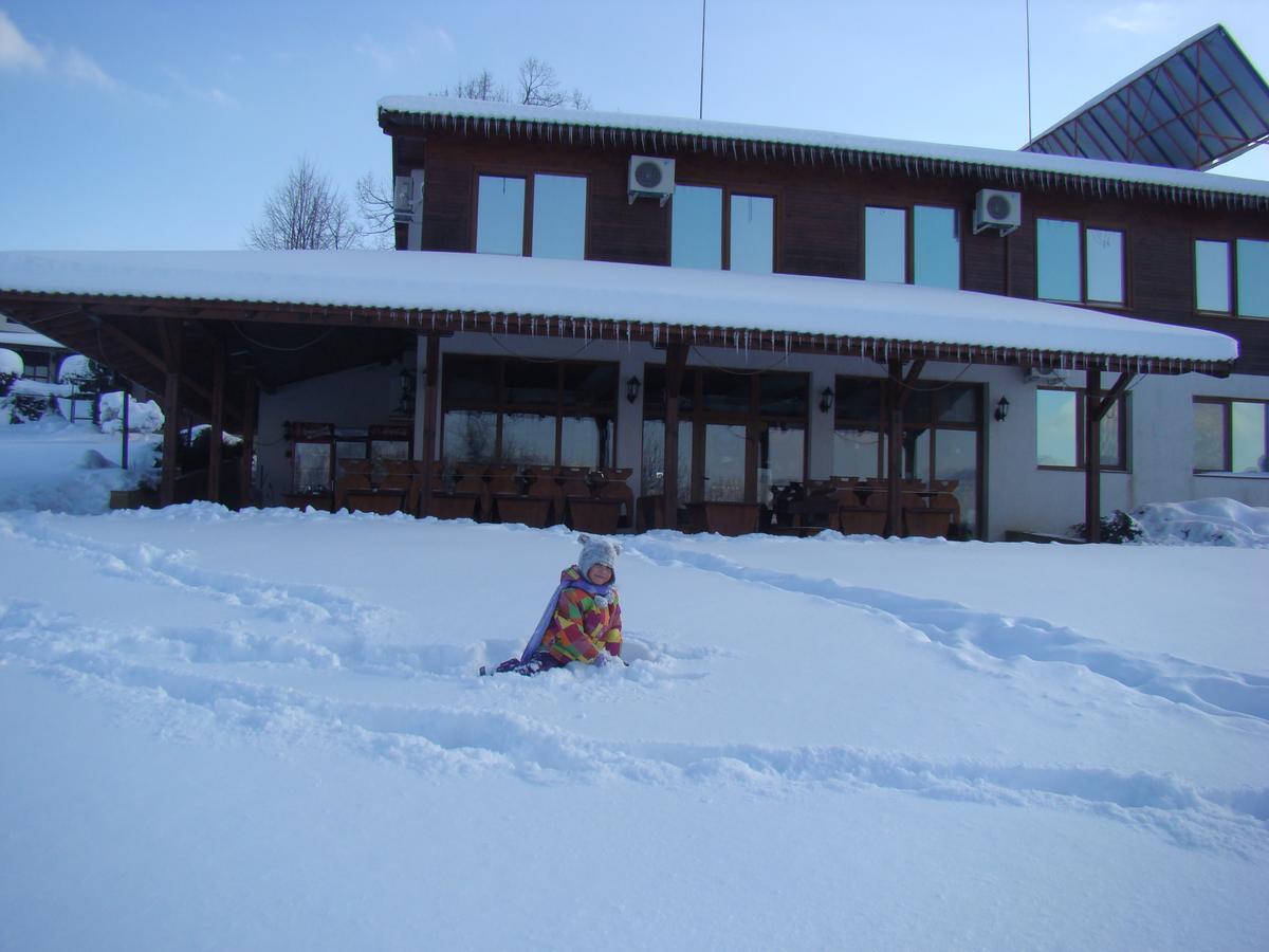 Complex Pristan In The Mountain Hotel Shilkovtsi Exterior foto